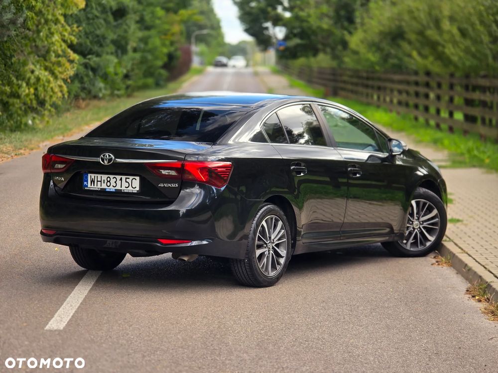 Toyota Avensis 2.0 D-4D Premium - 5