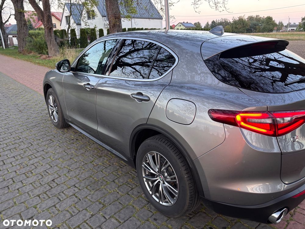 Alfa Romeo Stelvio 2.0 Turbo TI Q4 - 27