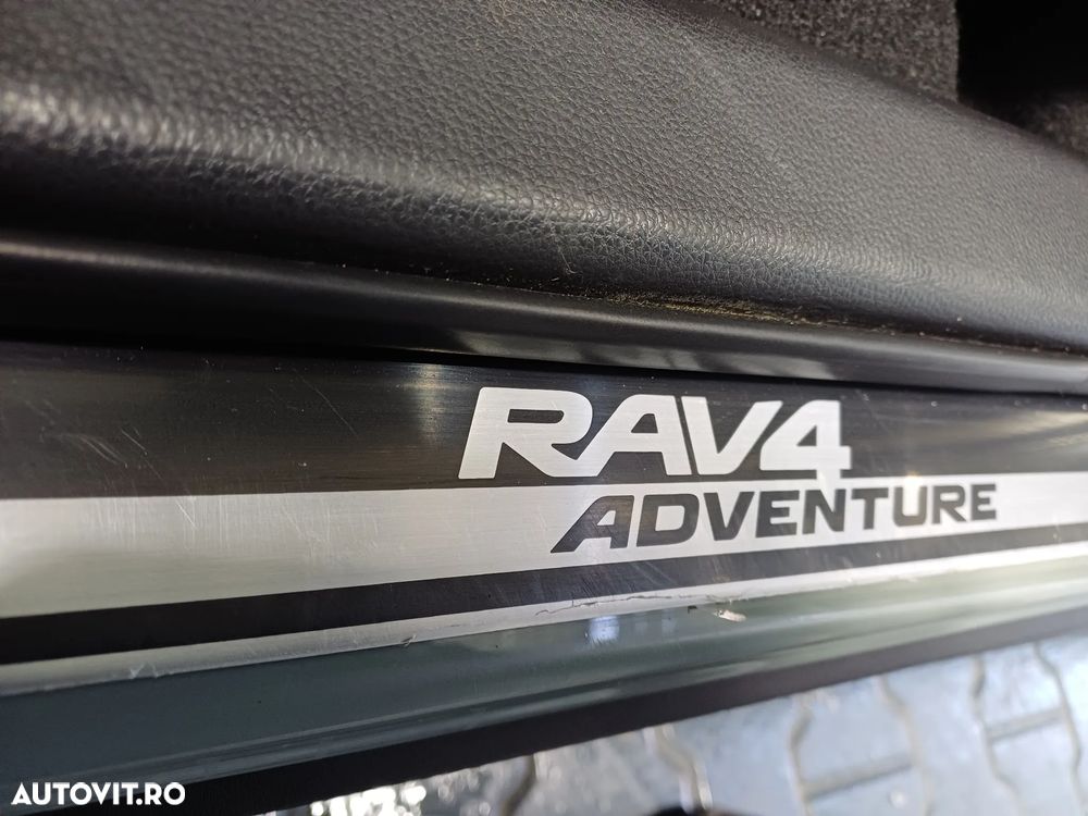 Toyota RAV4 2.5 4x4 Adventure - 11