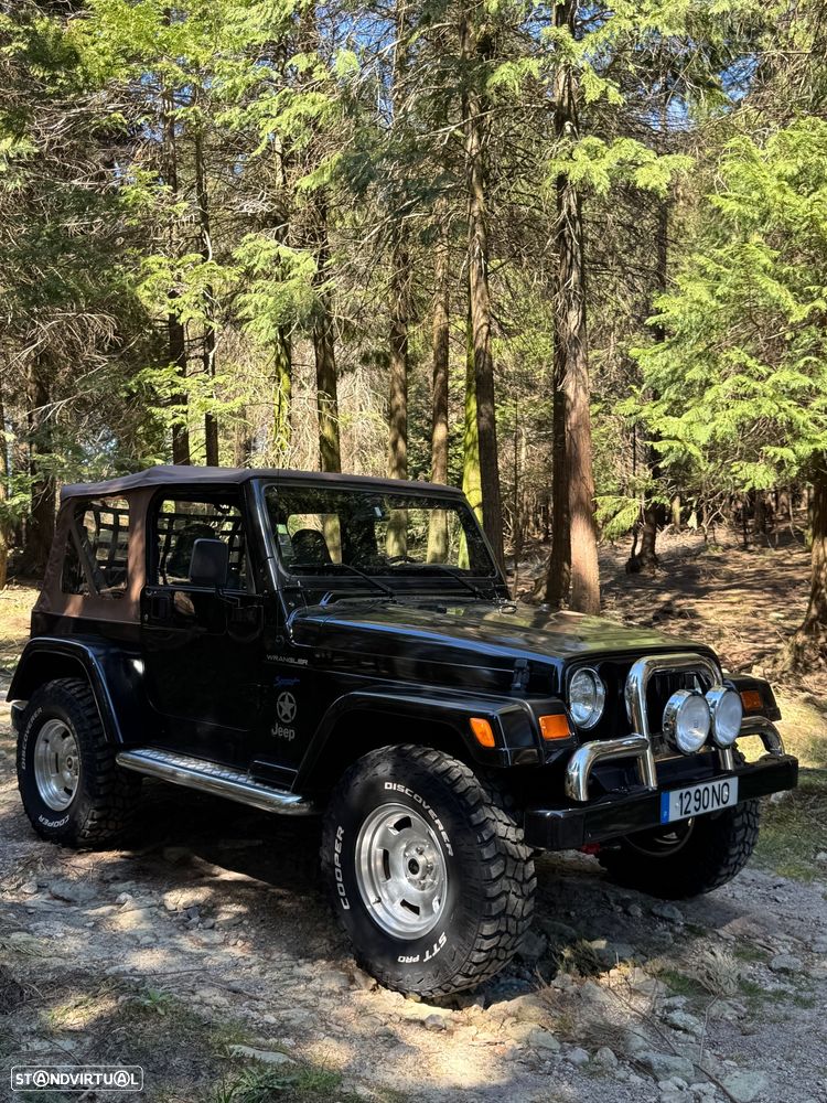 Jeep Wrangler 2.5 Sport Hard Top - 8