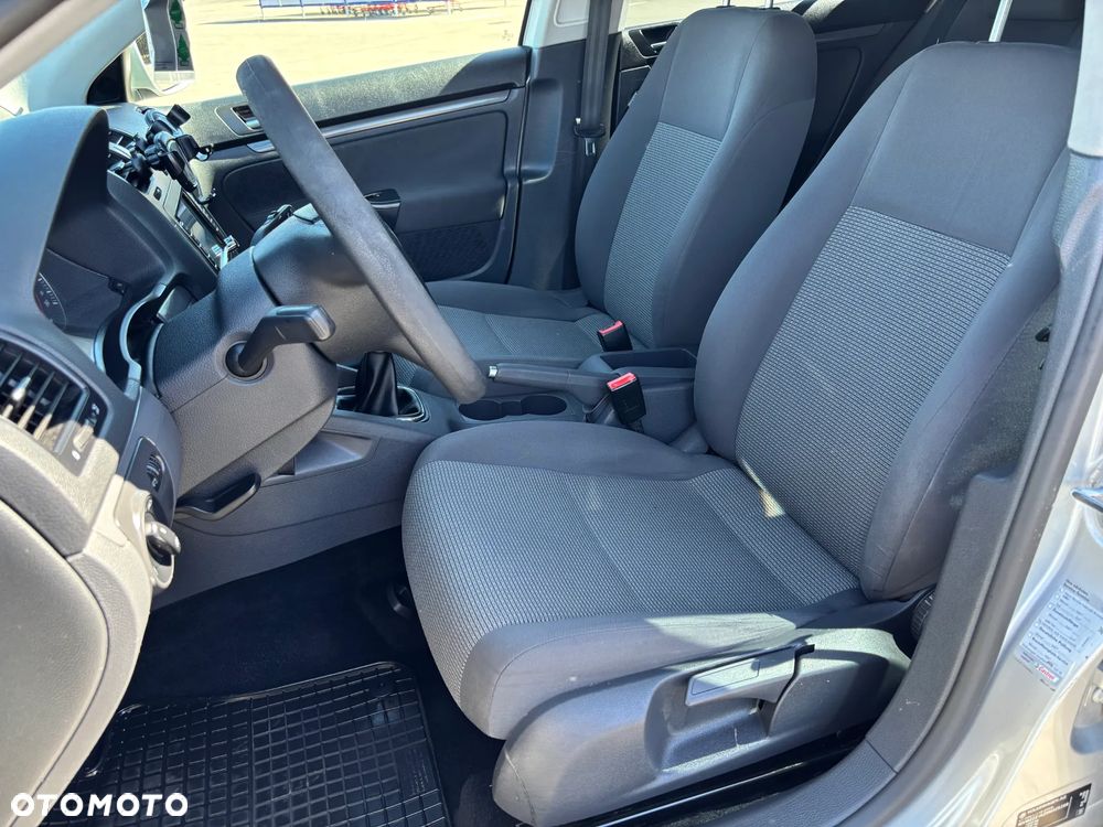 Volkswagen Golf 1.9 TDI Trendline - 12