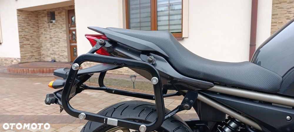 Yamaha XJ - 22