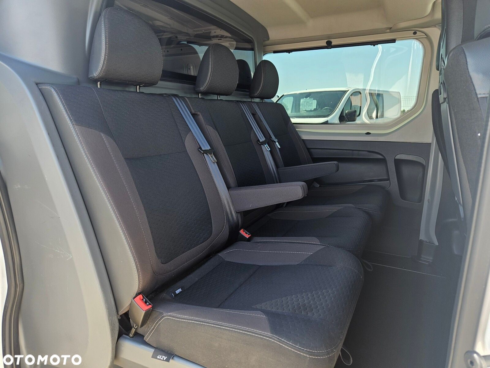 Renault Trafic L2H1 *79900zł NETTO* Brygadówka 6 osób 2,0dCi/120KM - 26