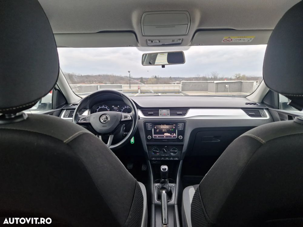 Skoda RAPID 1.0 TSI Active - 19