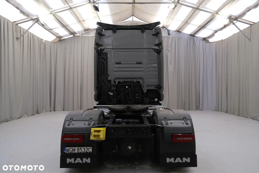 MAN TGX - 6