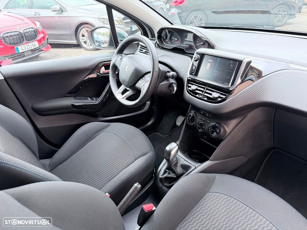Peugeot 208 1.6 BlueHDi Style - 6