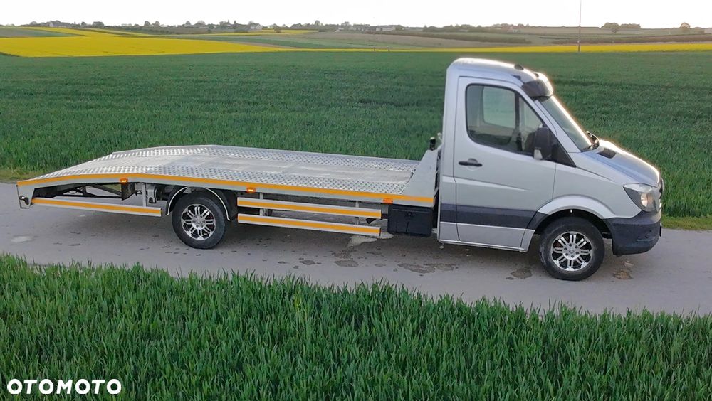 Mercedes-Benz Sprinter 319 - 5