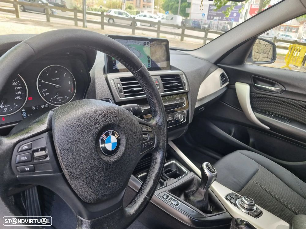 BMW 116 d EfficientDynamics Edition Urban Line - 24