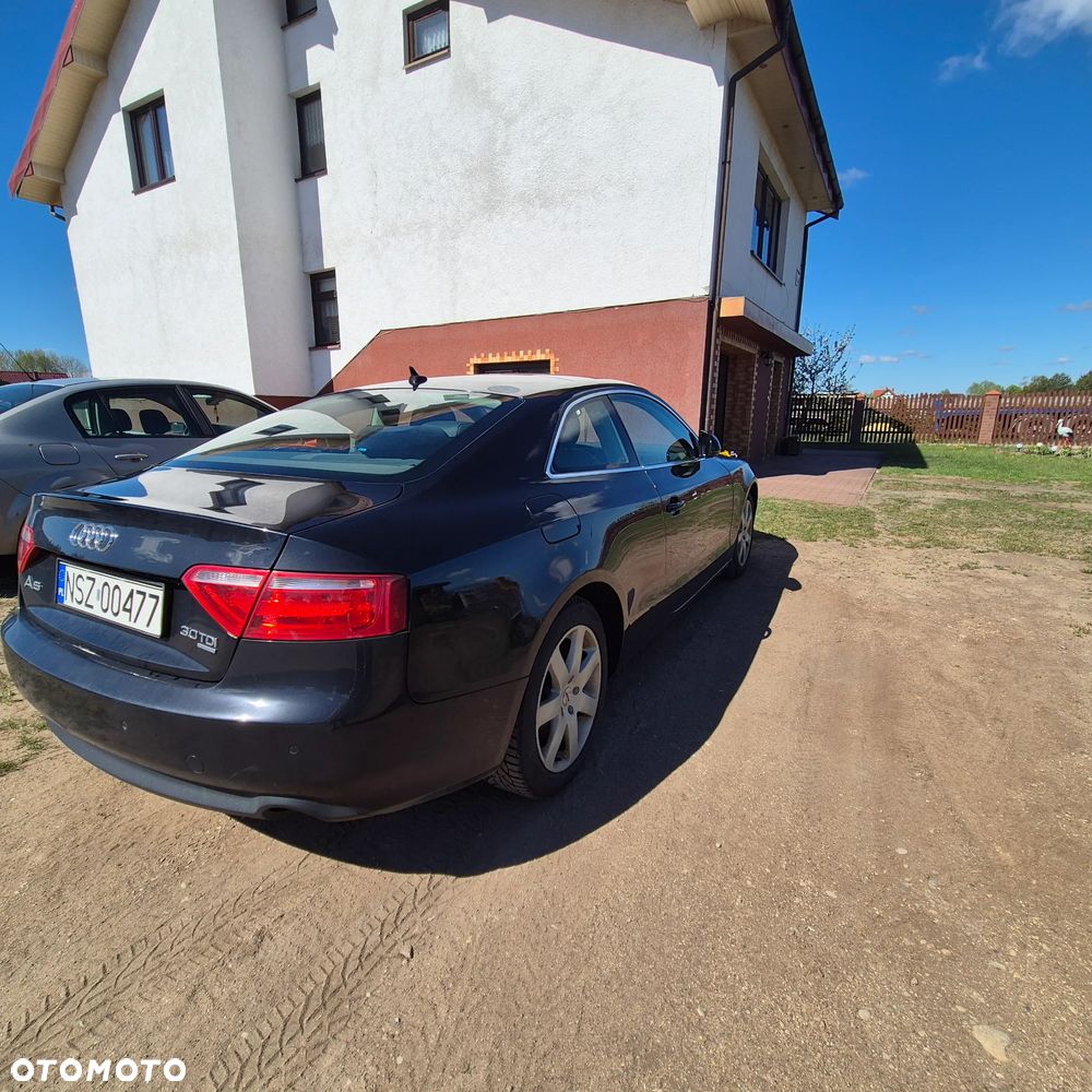 Audi A5 Coupé - 3