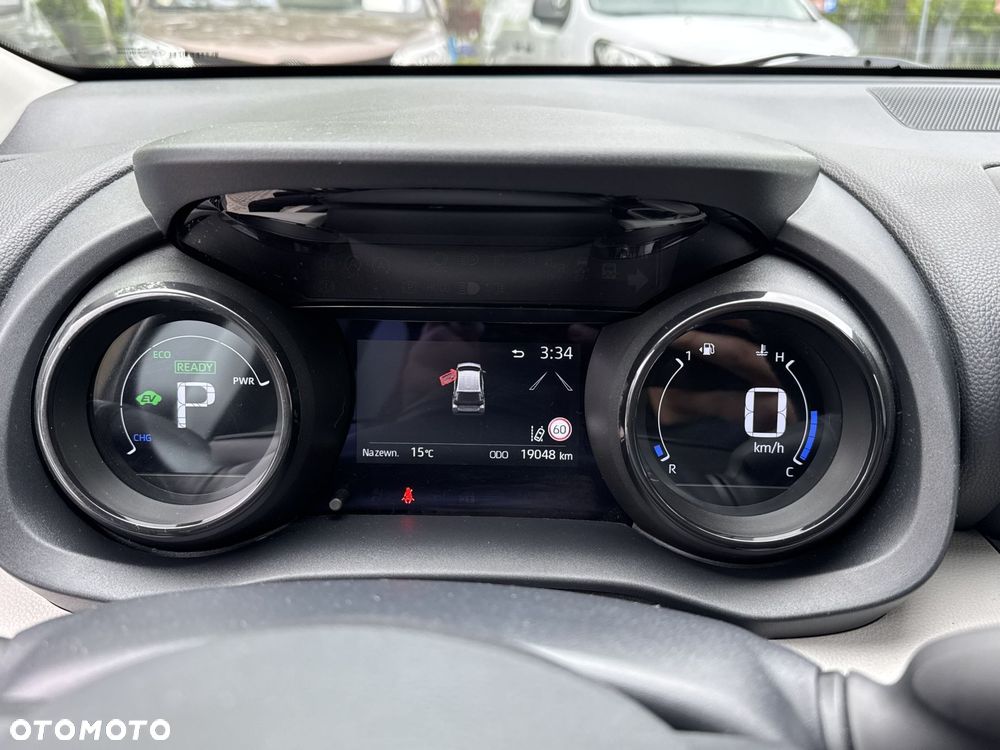 Toyota Yaris - 17