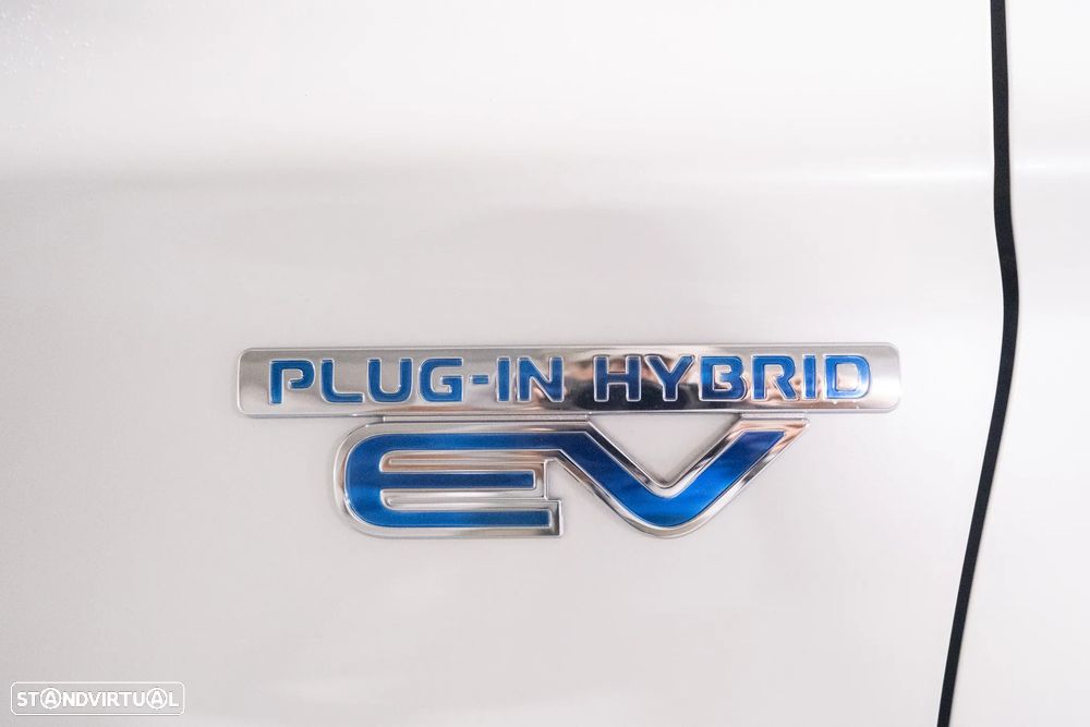 Mitsubishi Outlander - 5