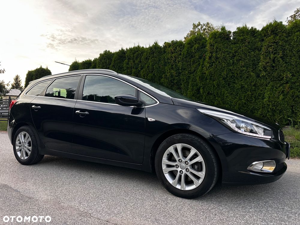 Kia Ceed 1.6 GDI Fifa World Cup Edition - 11