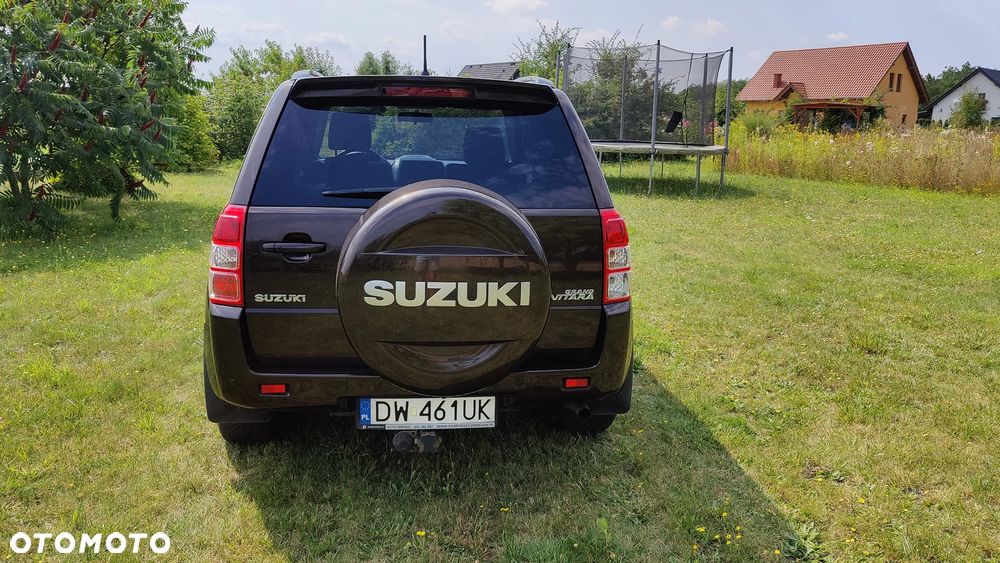 Suzuki Grand Vitara 2.4 Premium EU5 - 5