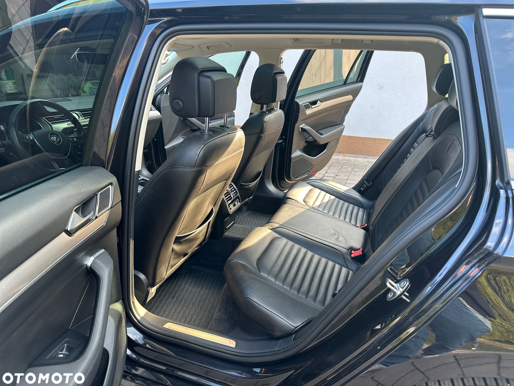 Volkswagen Passat 2.0 TDI BMT Highline DSG - 25