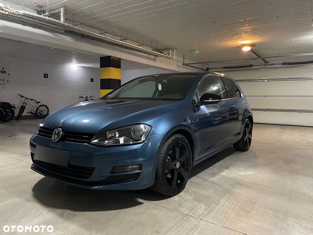 Volkswagen Golf 2.0 TDI BlueMotion Technology Lounge - 9