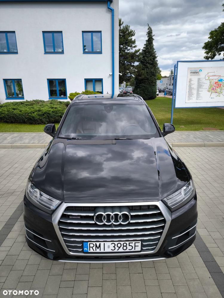 Audi Q7 - 2