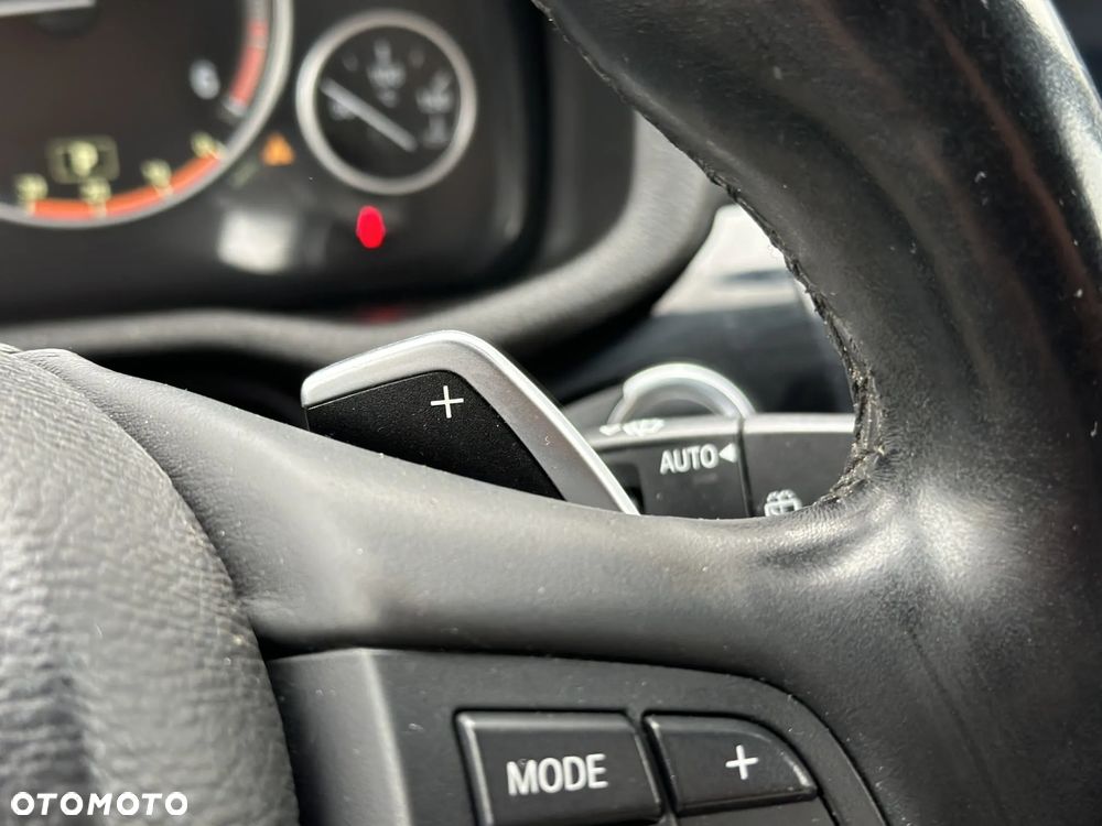 BMW X3 xDrive20d sport - 36