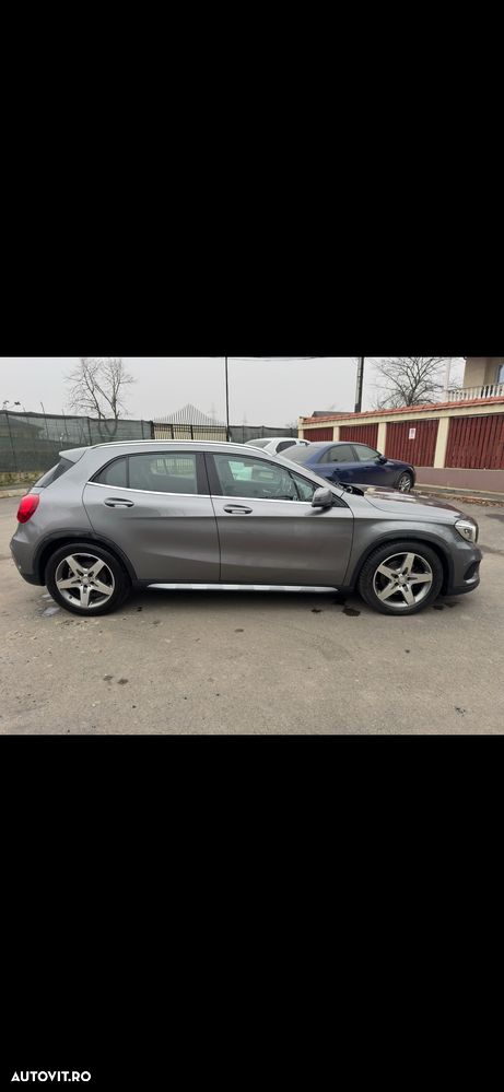 Mercedes-Benz GLA 220 CDI 4Matic 7G-DCT - 3