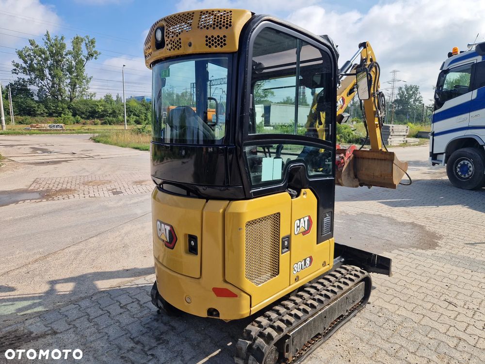 Caterpillar 301.8 - 4