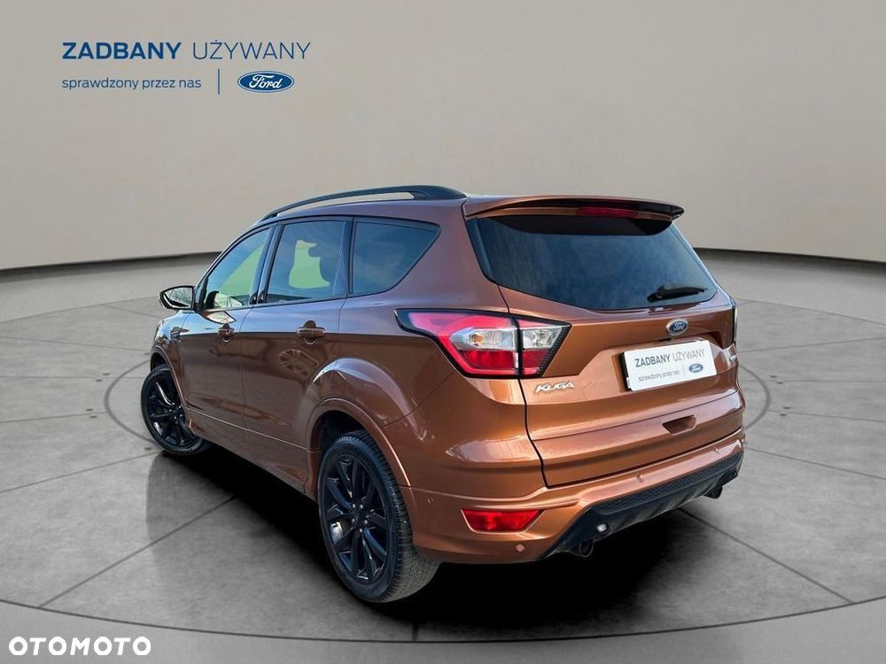Ford Kuga 1.5 EcoBoost 2x4 ST-Line - 6