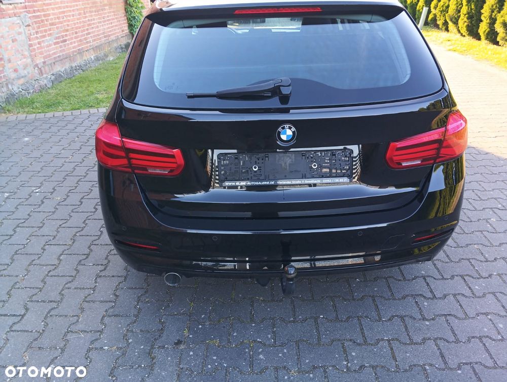 BMW Seria 3 318d - 19