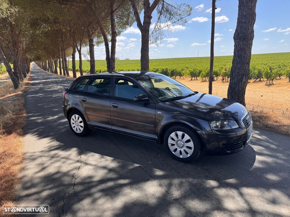 Audi A3 Sportback 2.0 TDi - 9