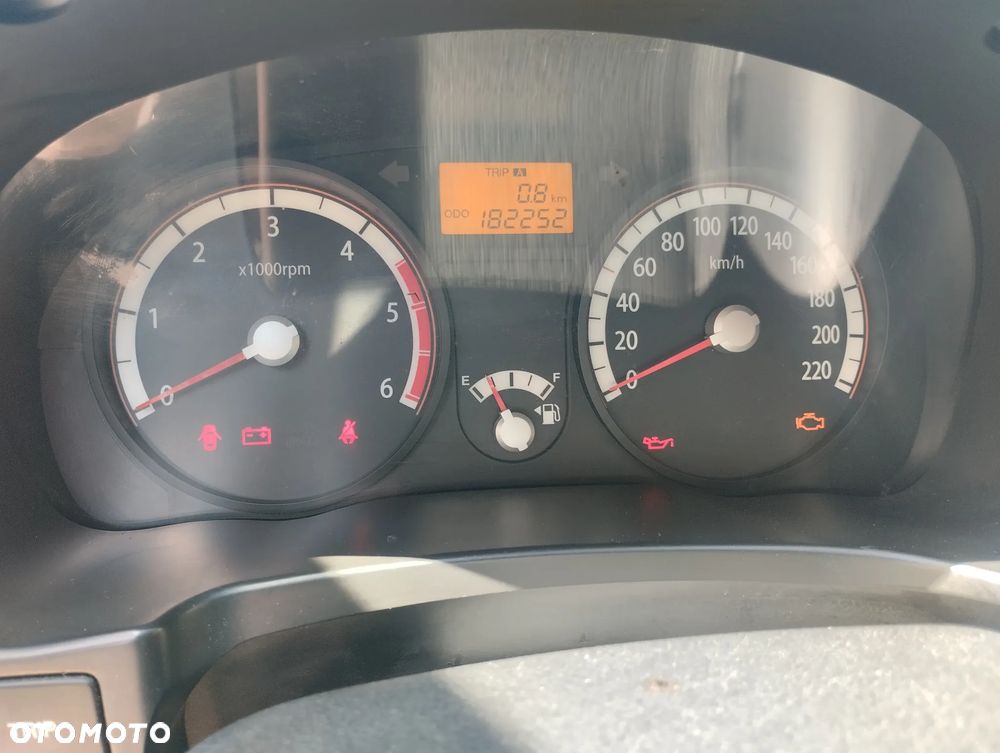 Kia Rio - 5