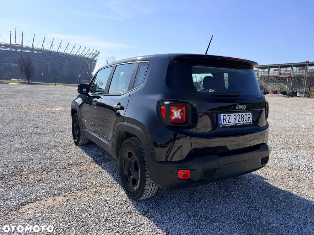Jeep Renegade 1.6 E-TorQ Sport FWD - 8