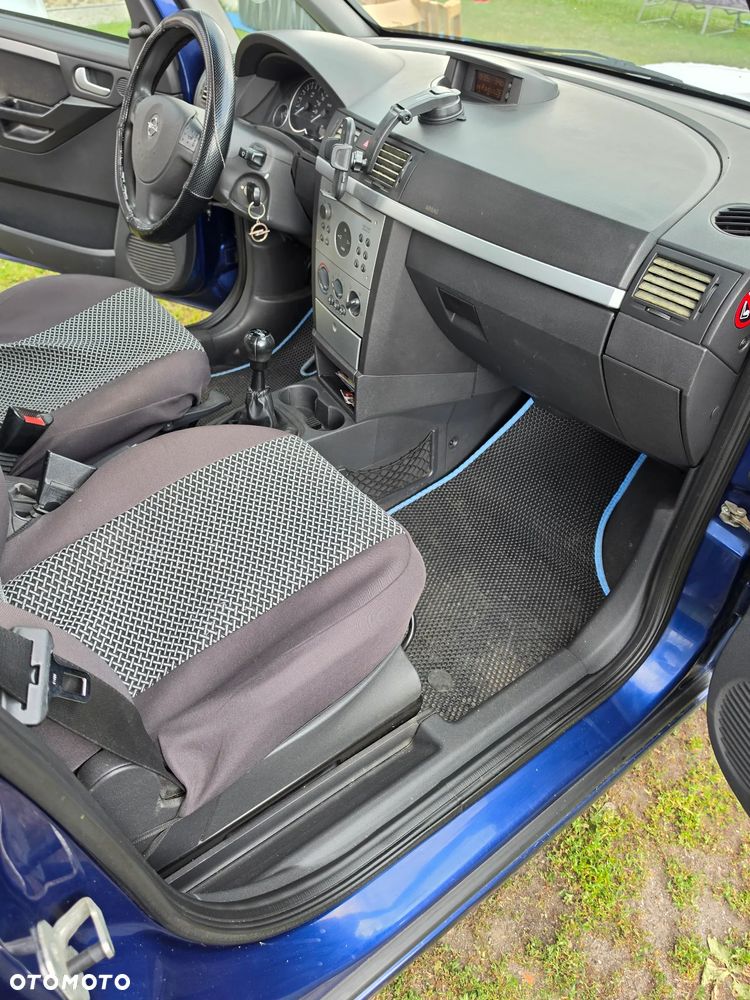 Opel Meriva - 14