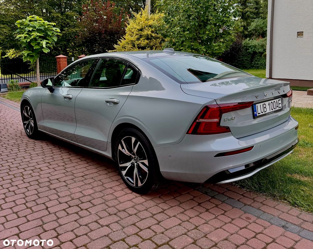 Volvo S60 B5 B AWD Plus Dark - 5