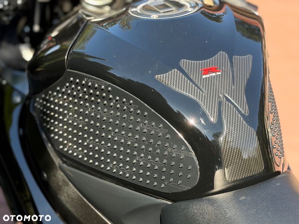 Suzuki GSX-R - 27
