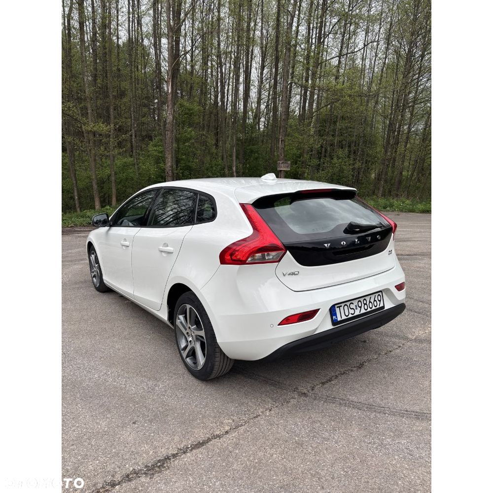 Volvo V40 D2 Kinetic - 3