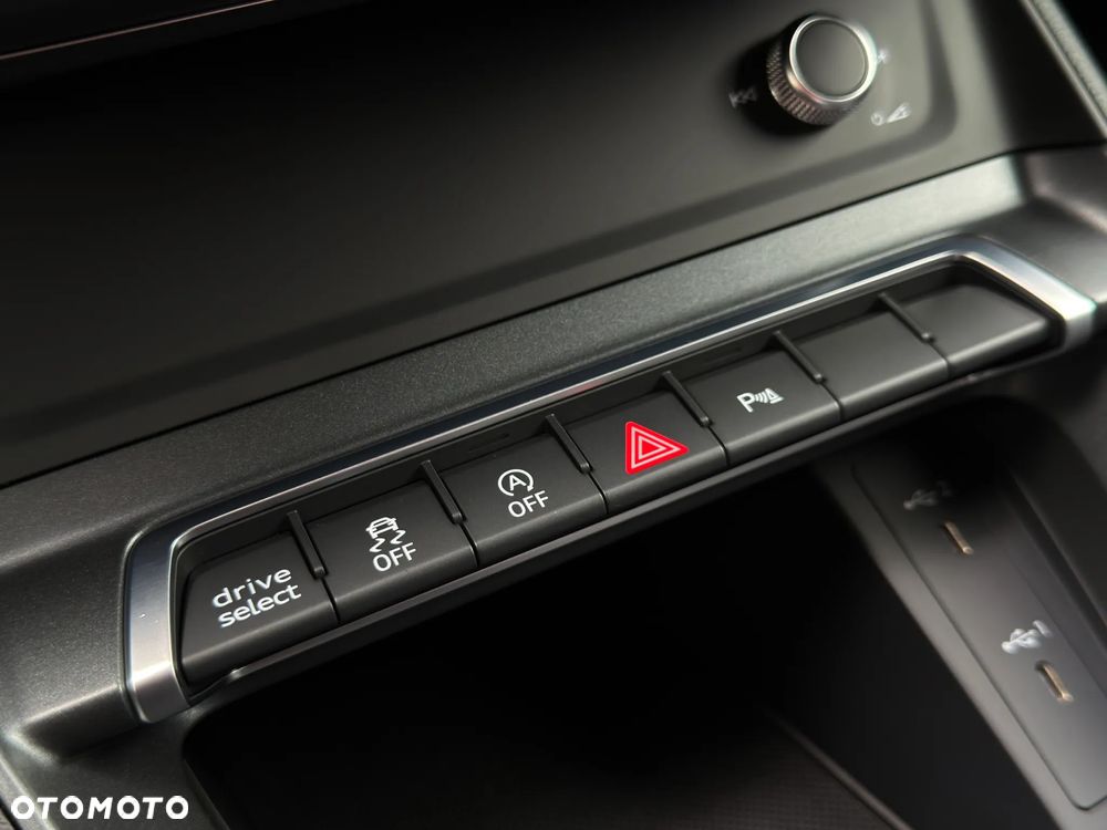 Audi Q3 35 TDI Quattro S tronic S line - 15