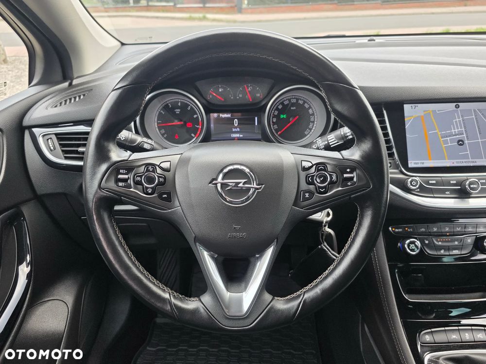Opel Astra 1.4 Turbo Innovation - 12