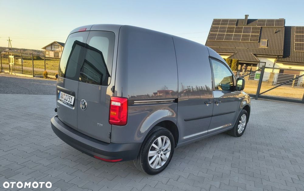 Volkswagen Caddy 2.0 TDI Comfortline - 8