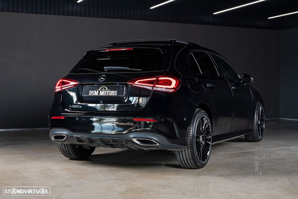 Mercedes-Benz A 250 e 8G-DCT AMG Line - 3