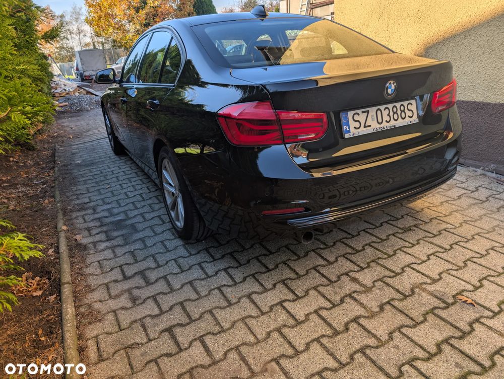 BMW Seria 3 318i Sport Line - 3