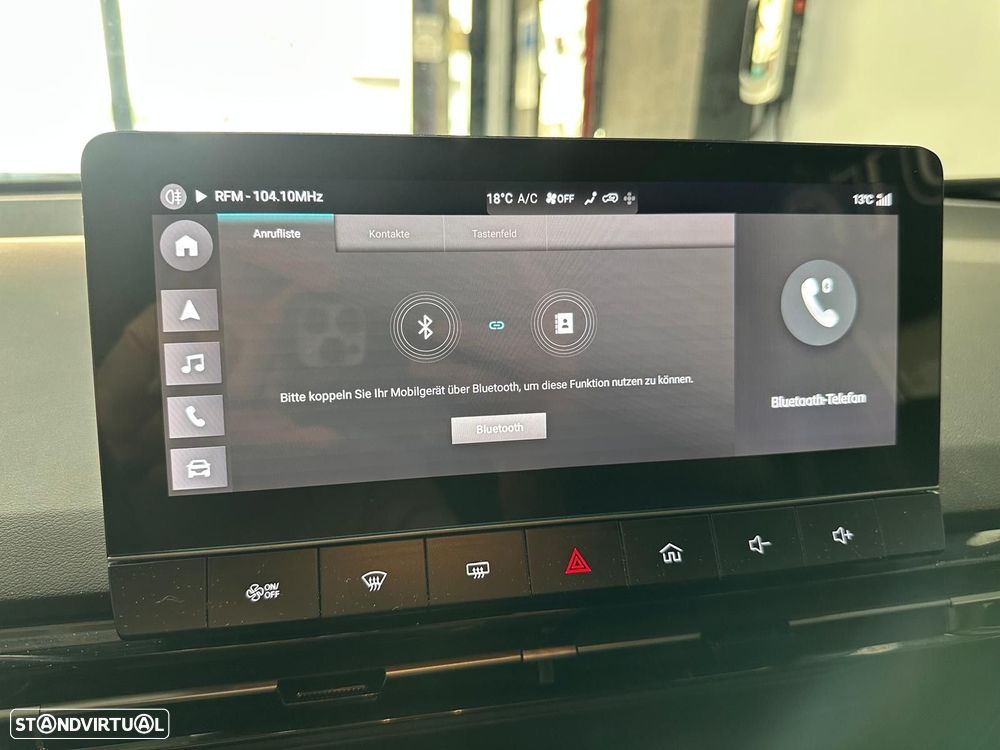 MG MG4 64 kWh Luxury - 33