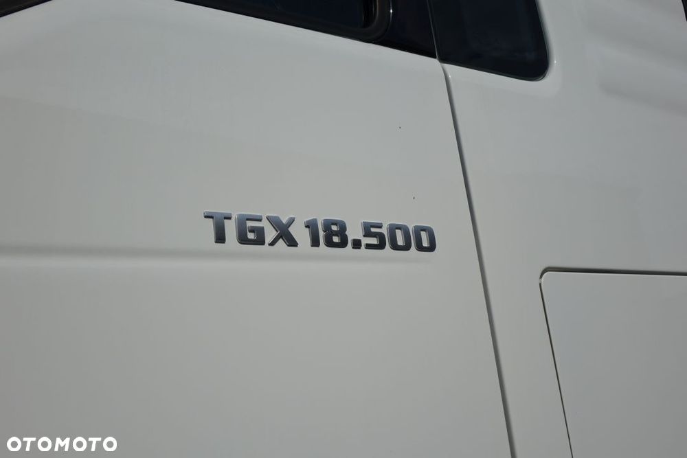 MAN TGX 18.500 EURO 6 4X2 LLS-U XLX / MEGA / AUTOMAT / RETARDER / 2 ZBIORNIKI / LODÓWKA - 10