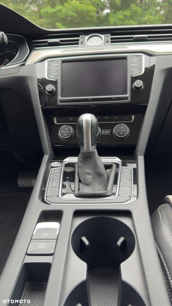 Volkswagen Passat Variant - 23