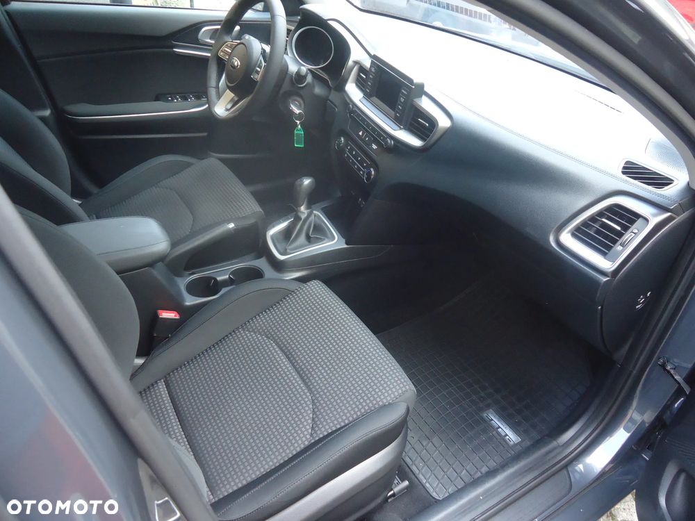 Kia Ceed 1.4 M - 15