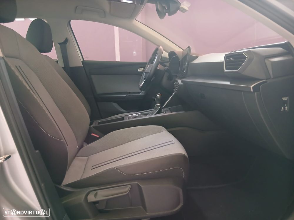 SEAT Leon ST 2.0 TDI Style - 11