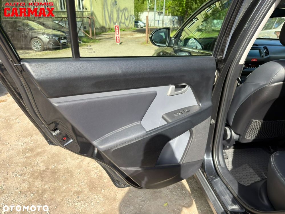 Kia Sportage - 14