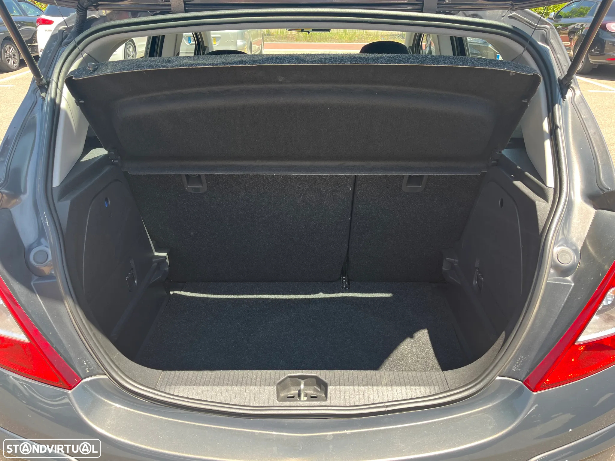 Opel Corsa 1.3 CDTi Enjoy - 14