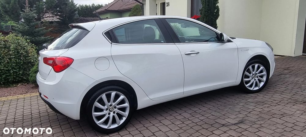 Alfa Romeo Giulietta - 17