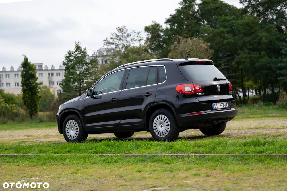 Volkswagen Tiguan 2.0 TDI DPF 4Motion Track & Style - 4