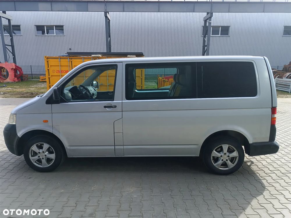 Volkswagen Transporter - 5