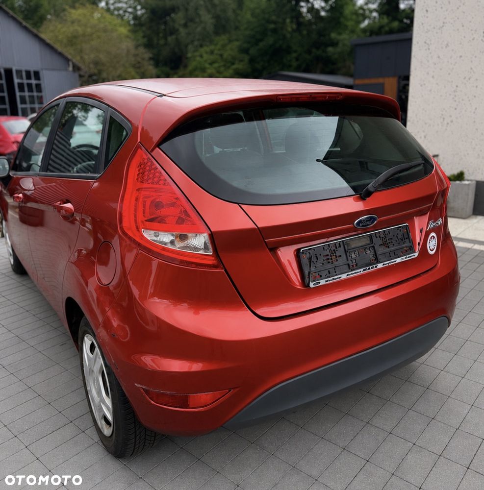 Ford Fiesta 1.25 SYNC Edition - 4