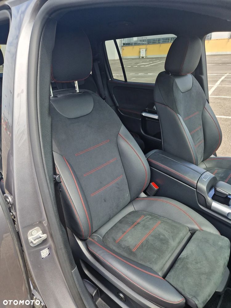 Mercedes-Benz GLB 250 4-Matic AMG Line 8G-DCT - 15