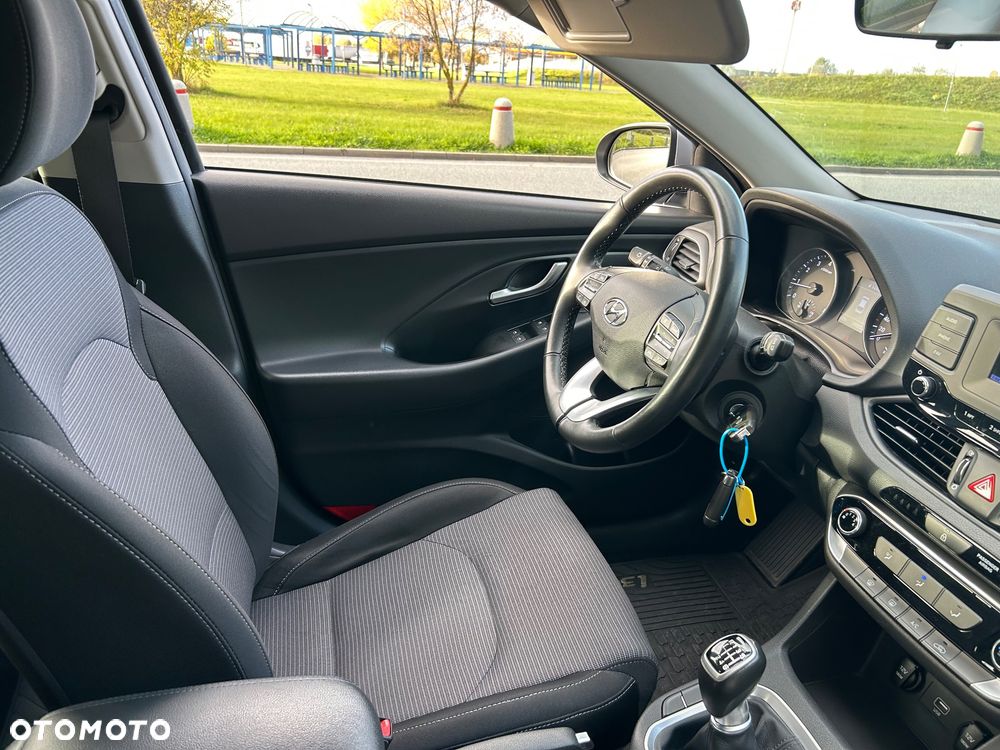 Hyundai i30 - 10